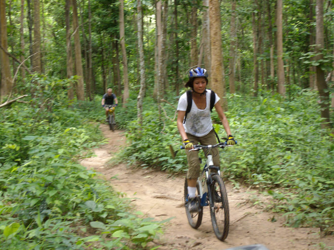 "BIKE 8" 1-Day Rain forest and lake, mountain bike ride, Chiang Mai photo 5