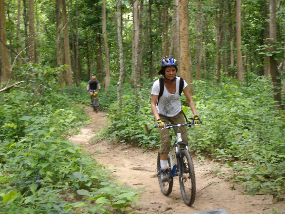 "BIKE 8" 1-Day Rain forest and lake, mountain bike ride, Chiang Mai 5