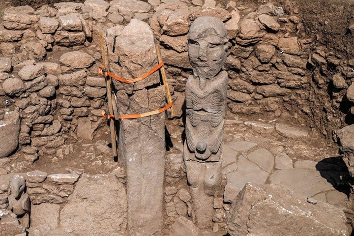 Private Gobeklitepe & Karahantepe Day Trip from Istanbul by Plane 4
