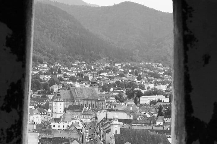 Private Round Trip from Bucharest to Brașov with Chauffeur 10