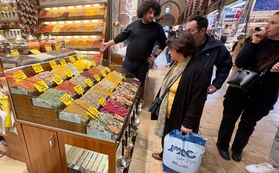 Istanbul Cultural Walking Tour of Historic Landmarks