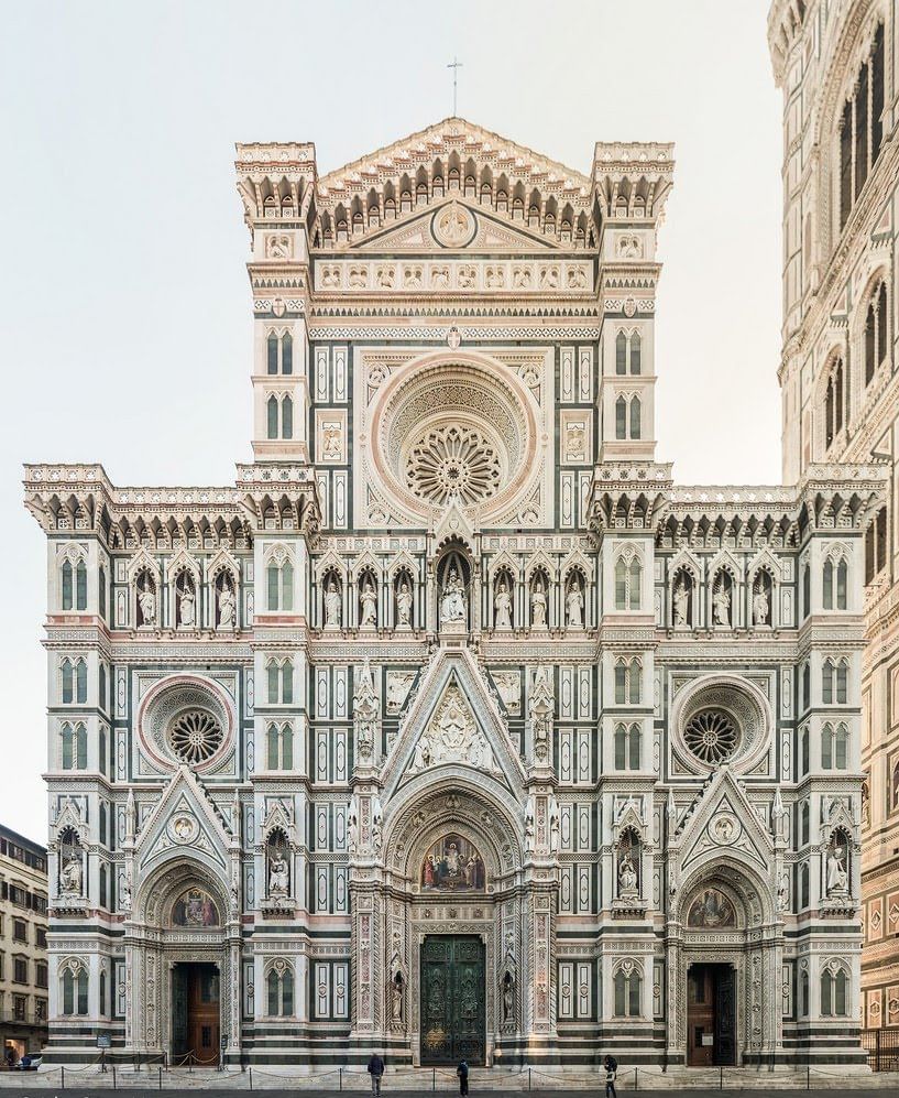 Frontal view of Santa Maria del Fiore Cathedral