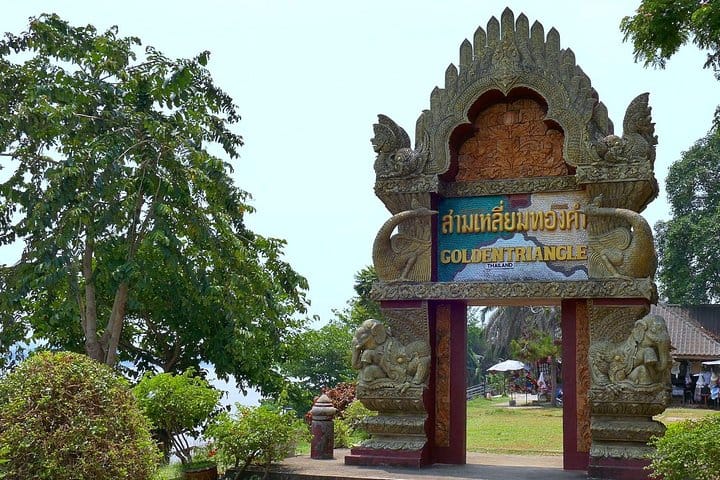 Chiang Mai Highlights: Top 2 Tours & Airport Transfers Included 4