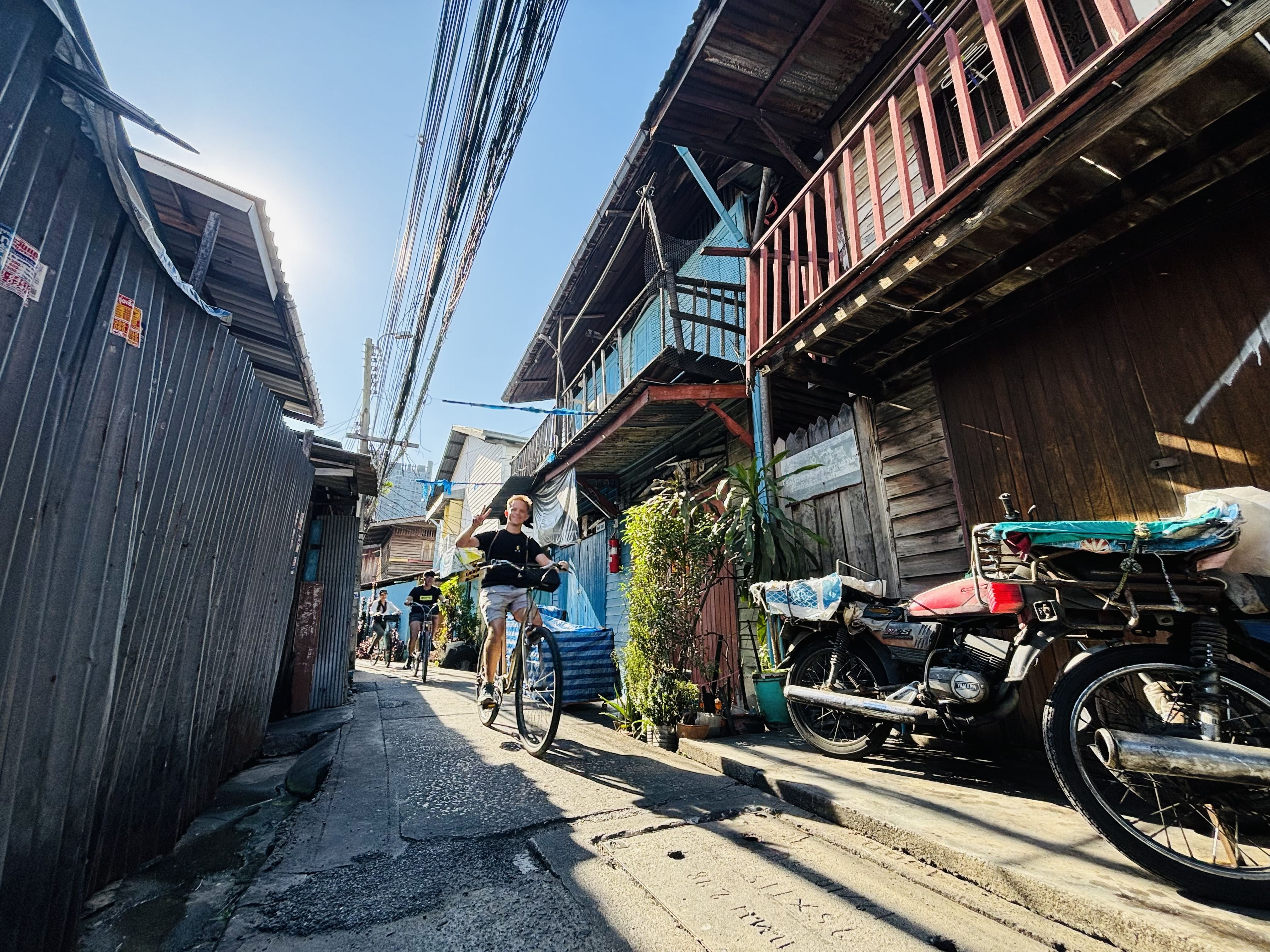Bangkok Experiences Bike Tours-Backstreets and Hidden Gems
