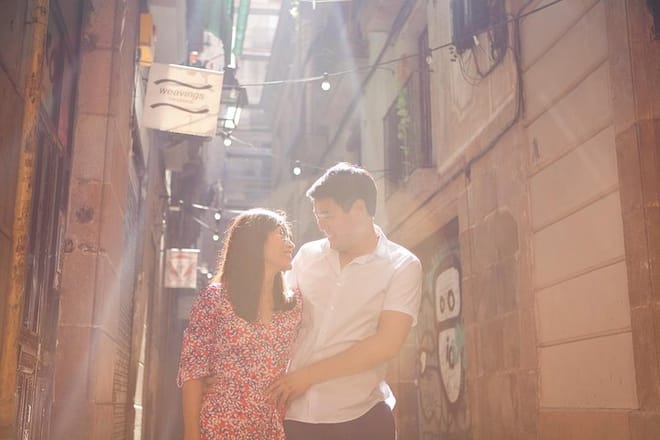 Photoshoot tour in Barcelona secret corners