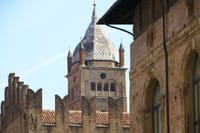 Bologna Private Walk Tour With A Professional Guide 3