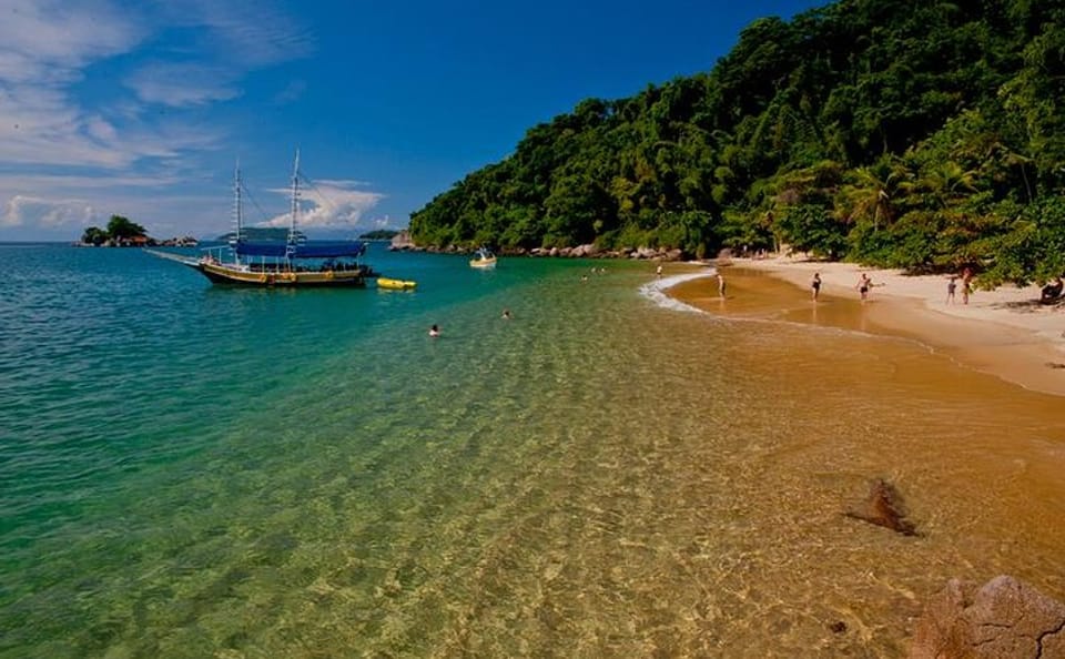 Schooner Tour of Paraty Islands with Swimming and Snorkeling