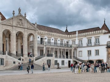 Private Day Tour of Aveiro, Costa Nova, and Coimbra from Porto