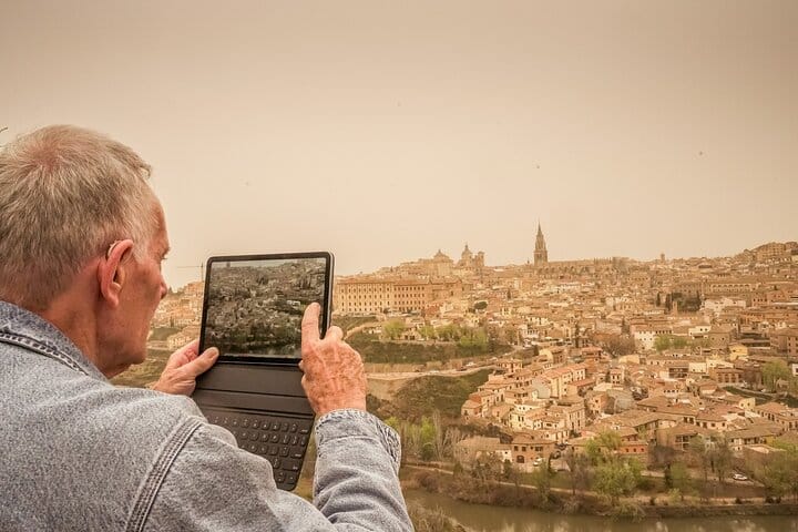 Lisbon to Madrid Private Transfer: Stops in Évora & Toledo 10