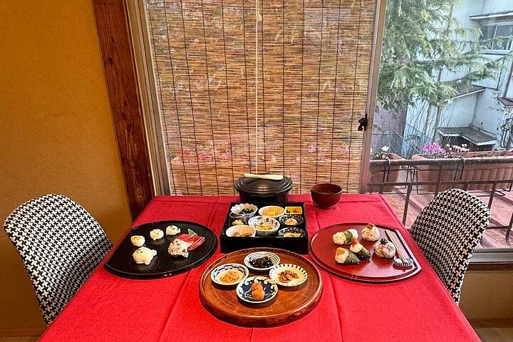 Do it yourself Lunch with Local Dish & Riceball Making in YANAKA