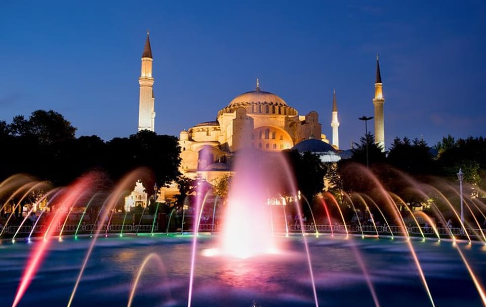 2-Nights Stay in Istanbul including the Highlight Tour of Istanbul