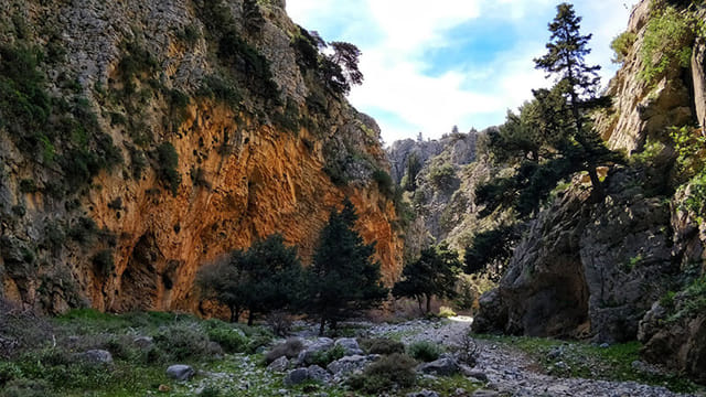 Excursion to Imbros Gorge & Frangokastelo from Heraklion & Surrounding Areas