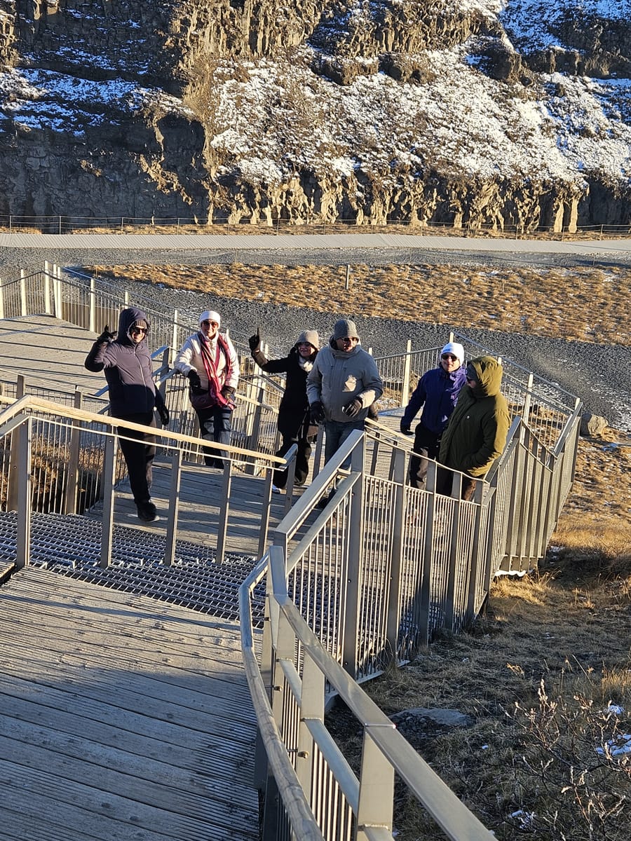 Reykjavik: Small Group Golden Circle & Laugarás Lagoon Wellness Tour