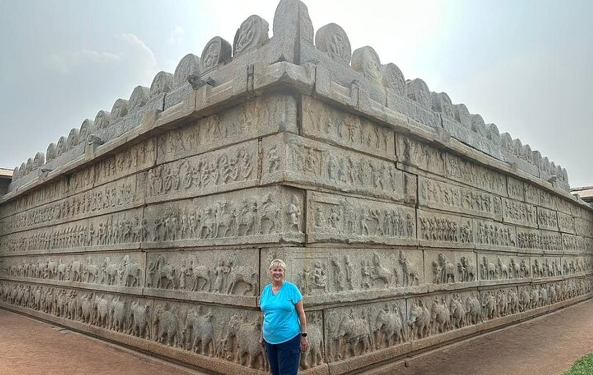 Hubli to Hampi & Anshi National Park Tour