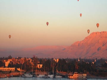 Guided Tour of Pamukkale, Hierapolis, and Salda Lake