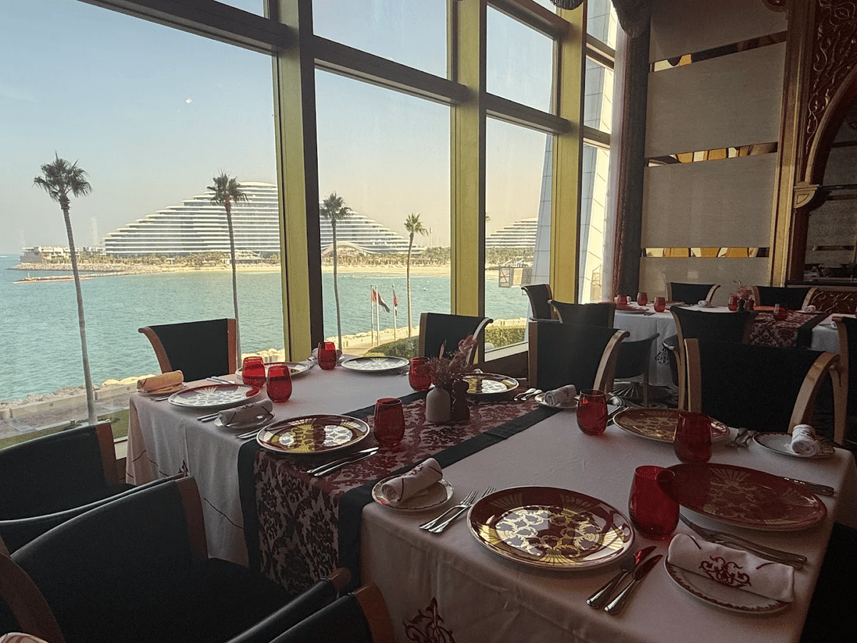 Dubai’s Burj Al Arab Dine & Unwind ( Your choice of the Finest Restaurant  Al Iwan – Al Muntaha or Al Mahara )
