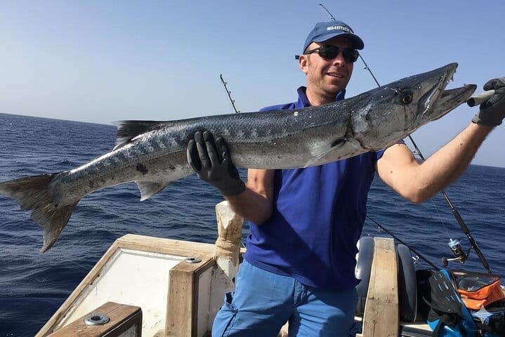 Private Boat , Fishing & Snorkeling Full Day & Lunch – Hurghada