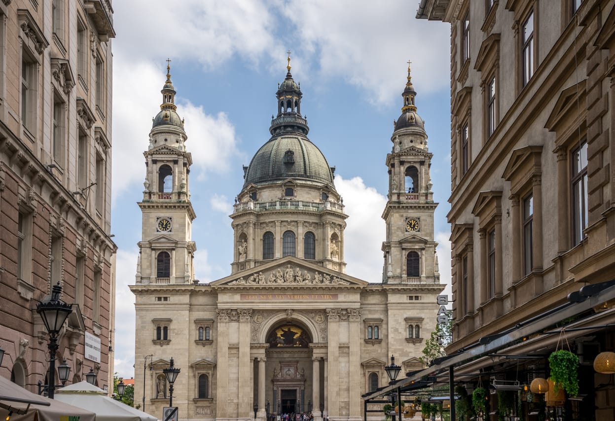 Budapest: Skip-the-line tickets to St. Stephen's Basilica