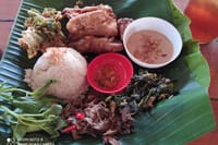 Night Walking Tour-Malioboro street food with guide at Yogyakarta 10