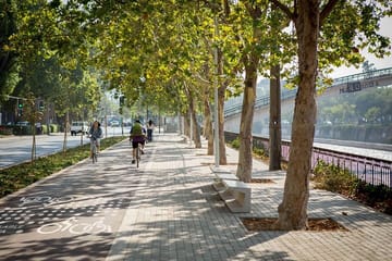 Half day Santiago City Bike Tour