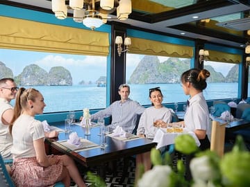 Sea Lion Halong: Premium 5-Star All-Inclusive Cruise from Hanoi