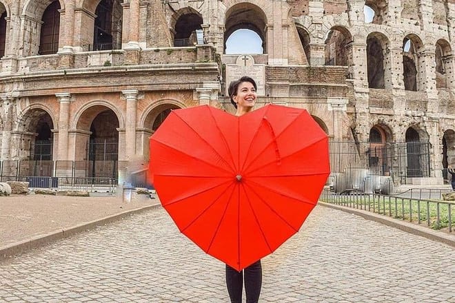 Wonderful Semi Private Small Group Colosseum Guided Tour