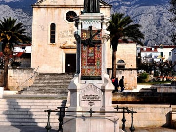 Makarska Cliffview Adventure Tour from Split