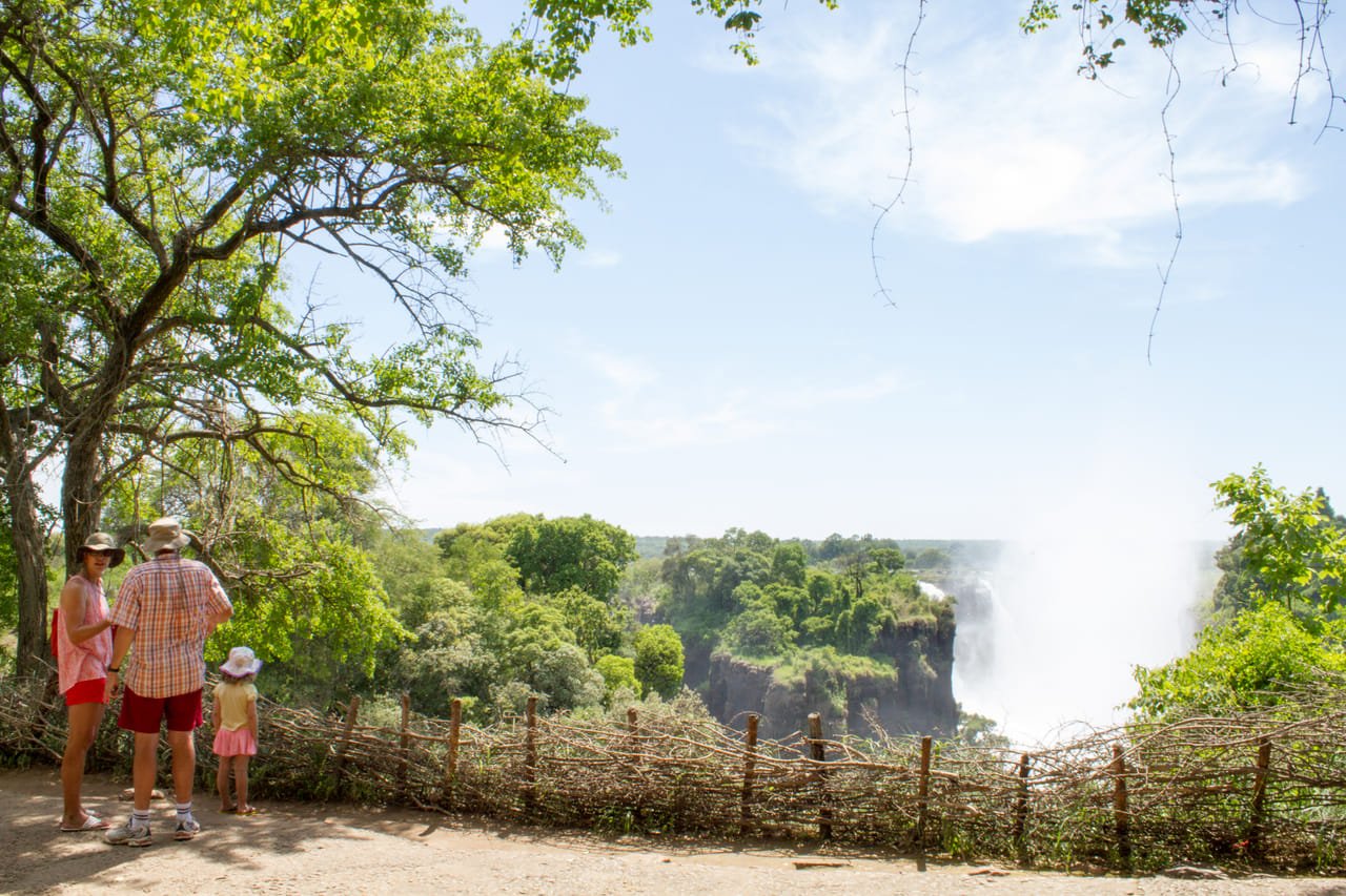 Victoria Falls: Guided Falls Tour 9