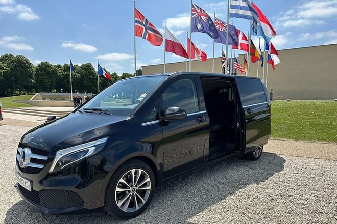 Private Normandy Tour from Paris: D-Day Beaches and Local charms