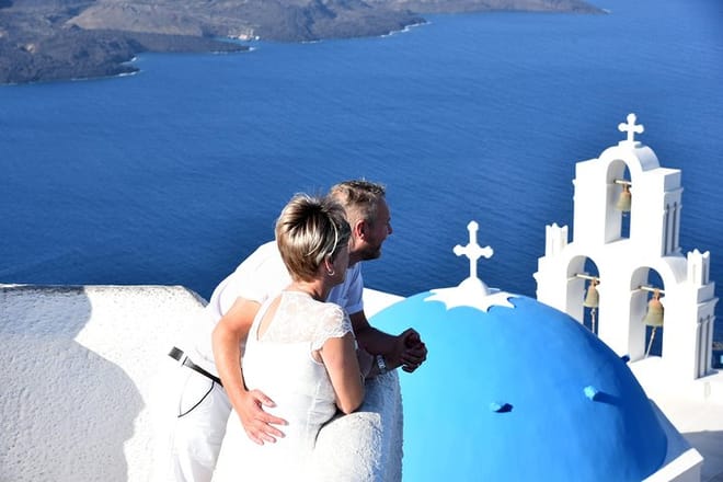 Santorini Highlight Private Tour 4 hours 2