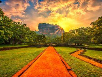 Dambulla and Sigiriya One Day Adventure Tour in Sri Lanka