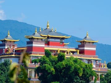 Kopan Monastery and Boudhanath Stupa Half-Day Tour in Kathmandu
