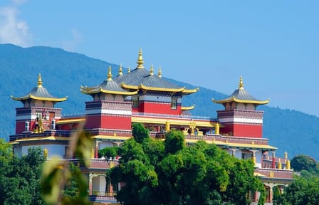 Kopan Monastery and Boudhanath Stupa Half-Day Tour in Kathmandu