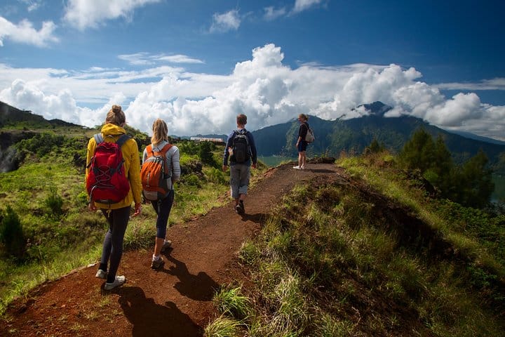 Private Tour: Full-Day Mount Batur Volcano Sunrise Trek with Natural Hot Springs