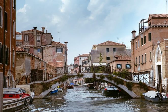 Grand Canal Boat Private Tour: Murano and Burano 9