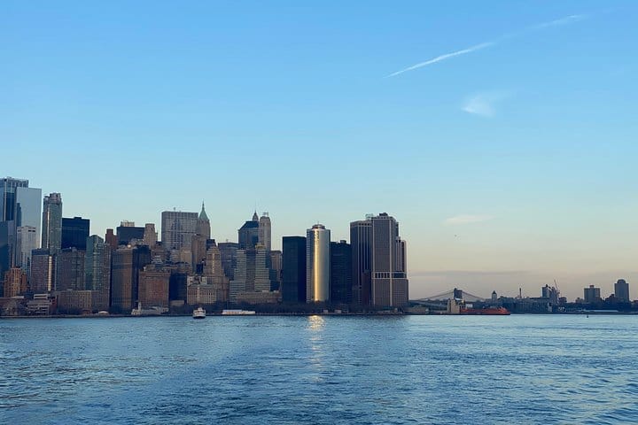 Statue of Liberty Sightseeing Cruise 60 Min 9