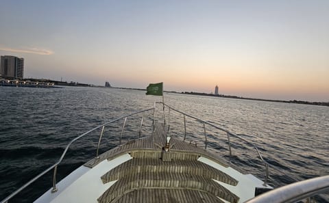 Red Sea Sunset Sailing Tour in Jeddah, Saudi Arabia