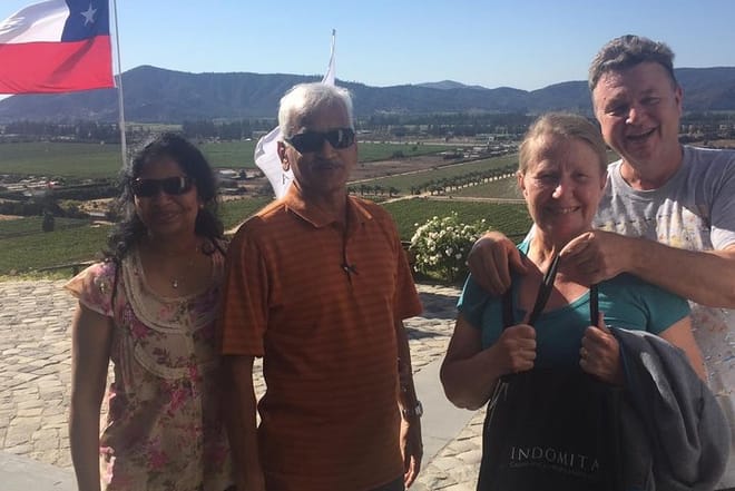 Small Group Pre-Post Cruise Viña del Mar  Valparaiso and Casablanca Winery tour 8