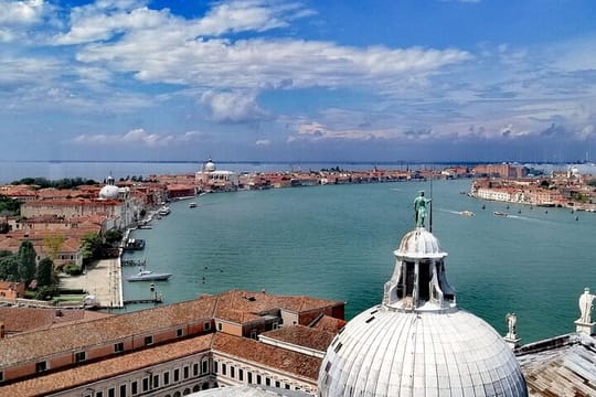 Island Hopping: Giudecca, San Giorgio, San Servolo and San Lazzaro