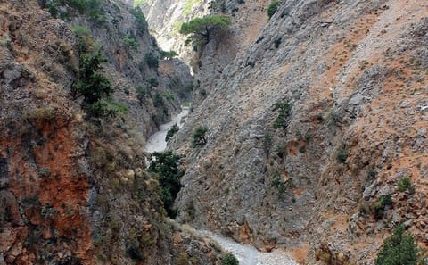 8-Day Hiking Tour in Southwest Crete from Chania