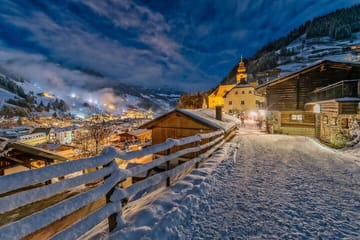 Salzburg Christmas Market Walking Tour: 3 Hours of Festive Charm