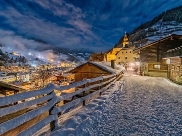 Salzburg Christmas Market Walking Tour: 3 Hours of Festive Charm