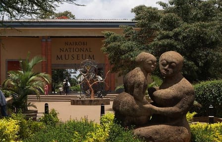 Half Day Tour to Nairobi National Museum & Snake Park