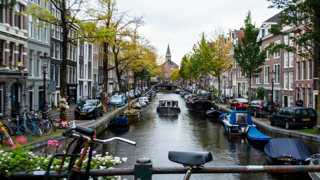 Amsterdam Highlights Audio Tour: Masterpieces and Historic Treasures 6