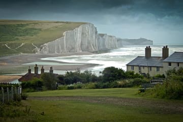 South Downs and White Cliffs Day Tour from London