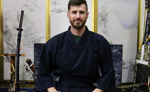 Trial slashing in Bushido with Samurai Sword real sharpnes