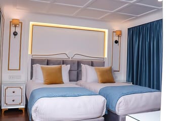 Nile River Cruise: 2 Nights from Luxor to Aswan with Tours