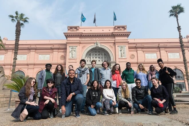 Cairo Tour by bus, Pyramids, Sphinx &amp; Museum with Lunch -Hurghada