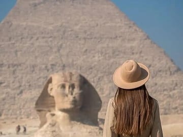 Private Guided Tour of Giza Pyramids and Saqqara