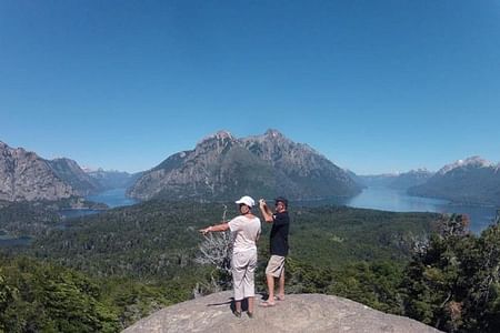 Private Bariloche Sightseeing Tour with Scenic Views and Local Lunch